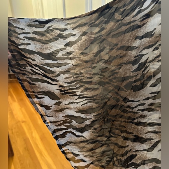 XXI size large sheer cardigan. - Picture 3 of 8